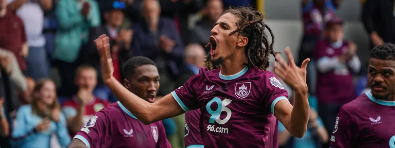 The Clarets berada di kandang sendiri pada Sabtu sore untuk menghadapi Sunderland di Liga Premier.